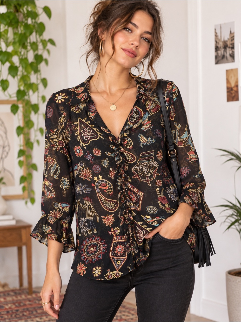 Chico’s Design 100% Silk Blouse Size 3 Artsy Boho Abstract Tie Front Top